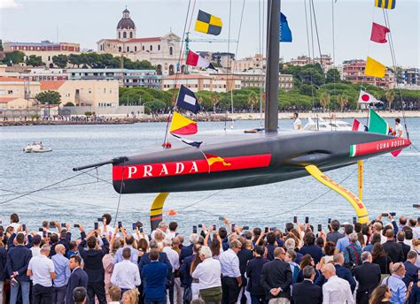 luna rossa prada pirelli costo|luna rossa prada team.